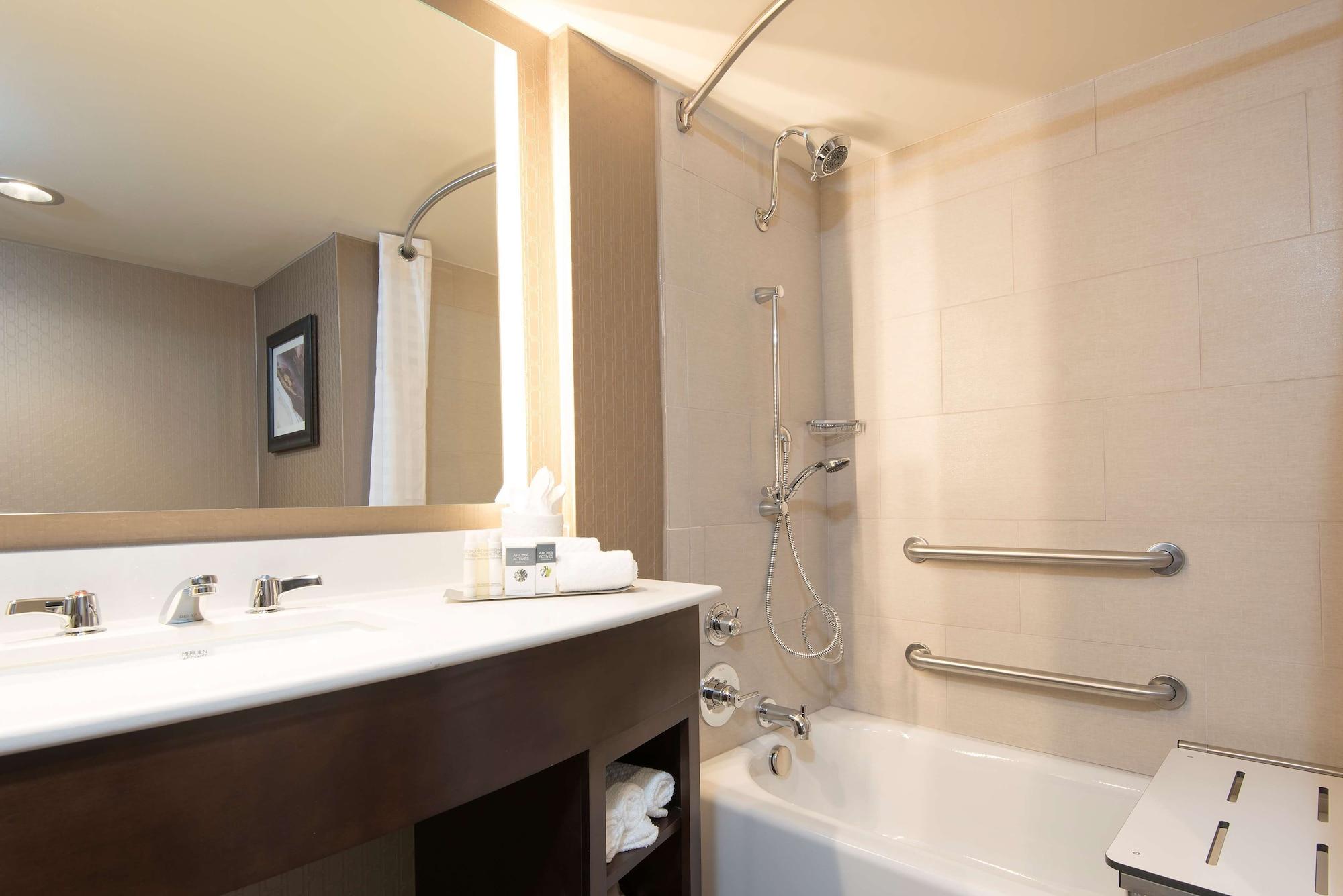 Doubletree By Hilton Schenectady Hotell Eksteriør bilde