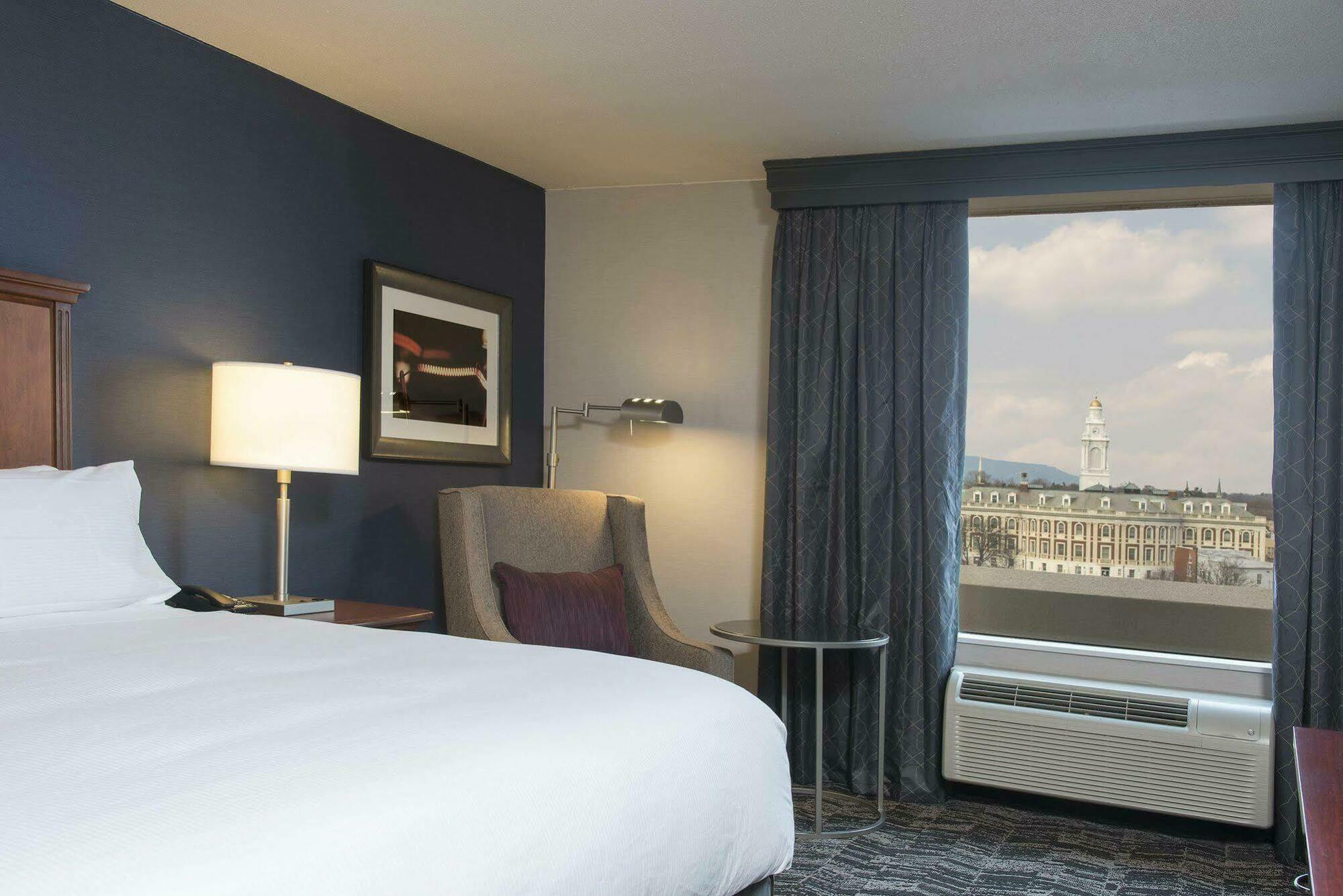 Doubletree By Hilton Schenectady Hotell Eksteriør bilde