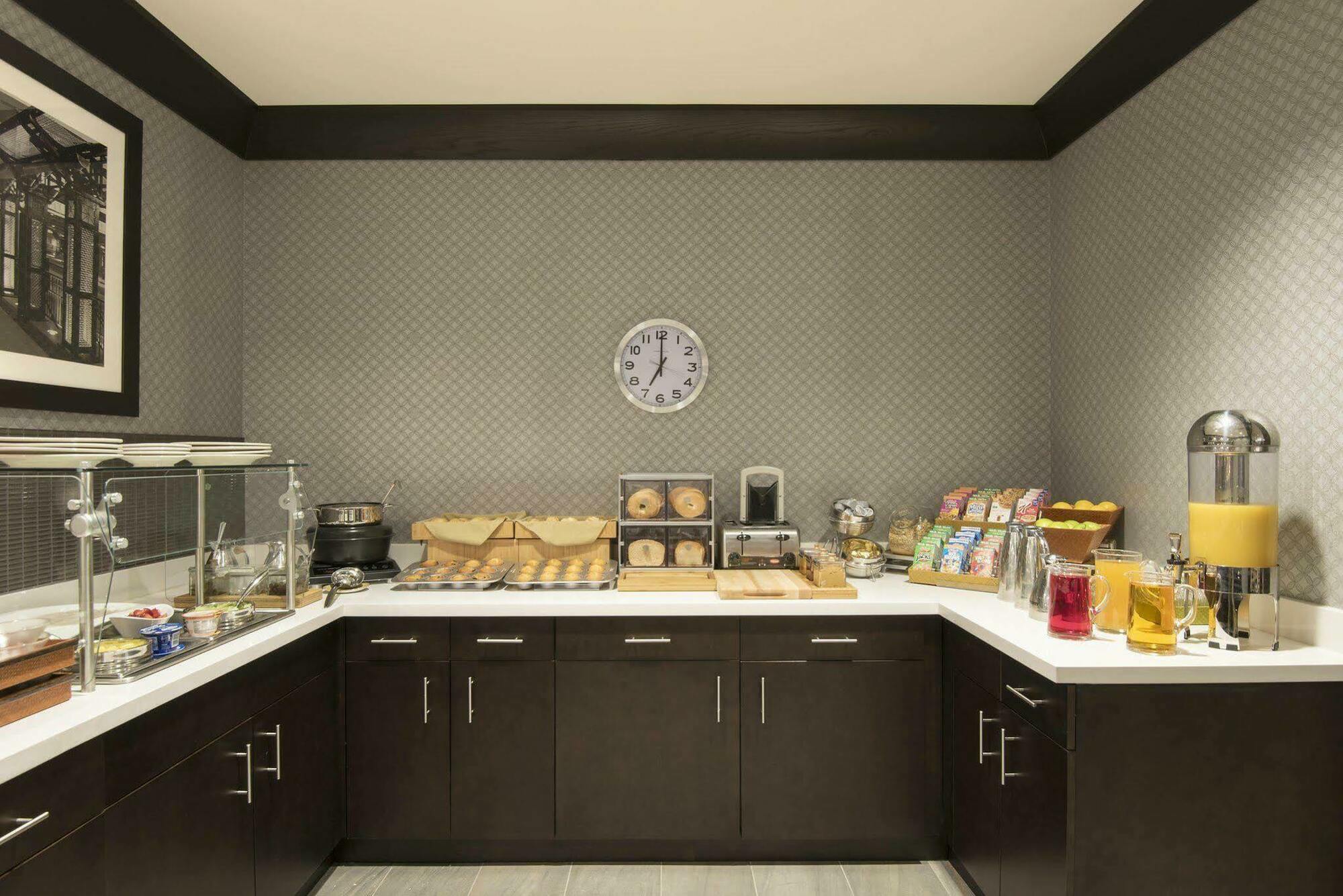 Doubletree By Hilton Schenectady Hotell Eksteriør bilde